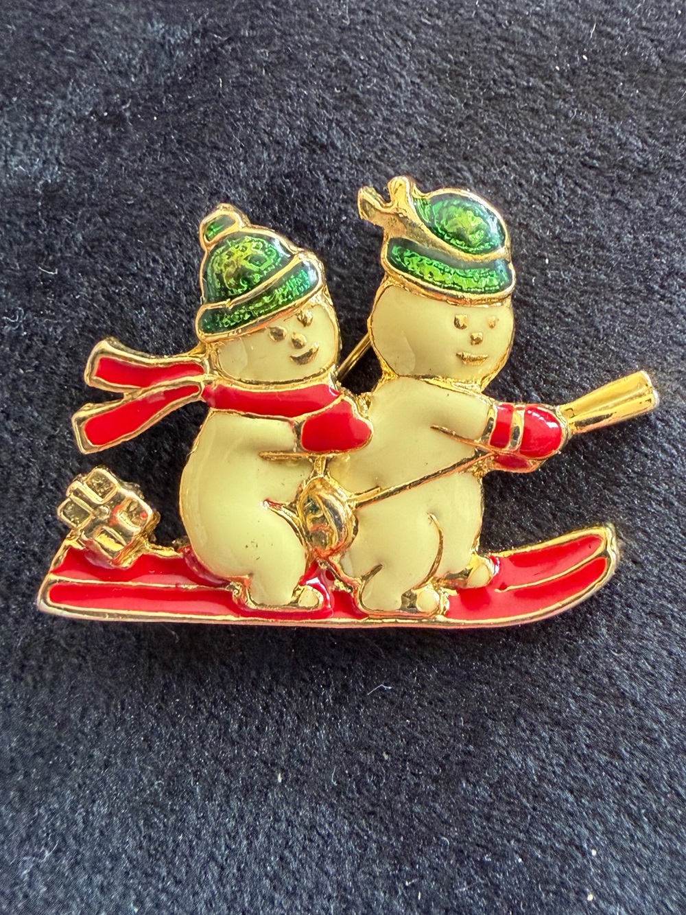Vintage Snowmen Skiing Enamel Brooch - Red & Green